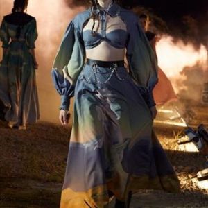 21SS 巴黎女裝 流行趨勢分析 - 必備單品